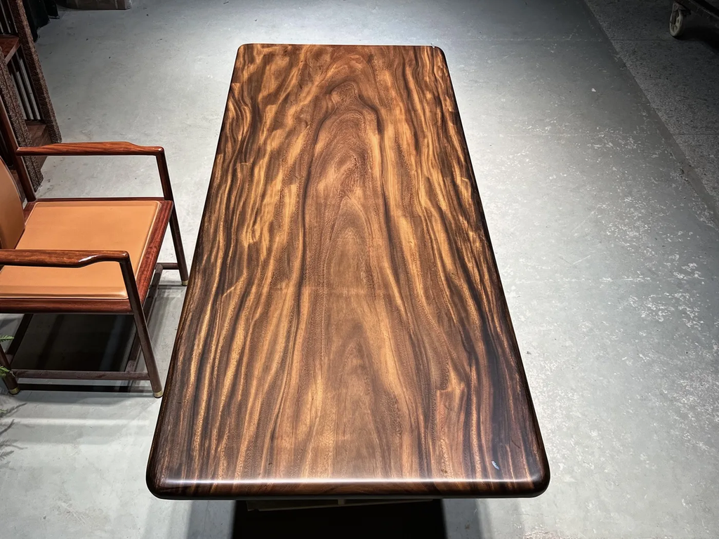 Factory-direct solid wood slabs (single-piece natural timber)—available in South American Walnut or North American Black Walnut—suitable for coffee tables, tea rooms, offices, or desks.
