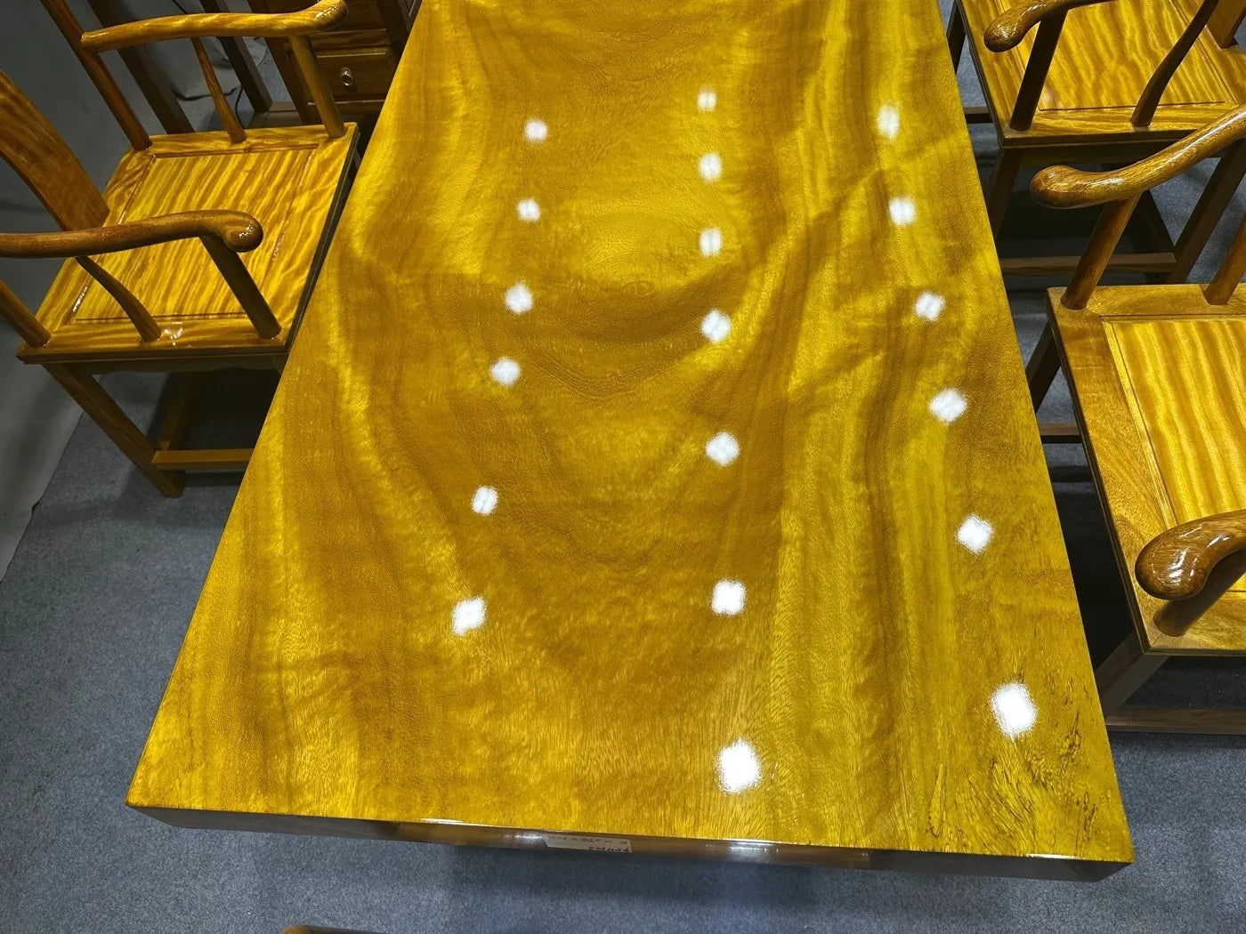 Golden-Thread Phoebe (Jin-si Nanmu) Live-Edge Slab Tea Table(suitable for tea ceremonies, dining, or coffee) — Solid Wood, Stainless Steel Base Included