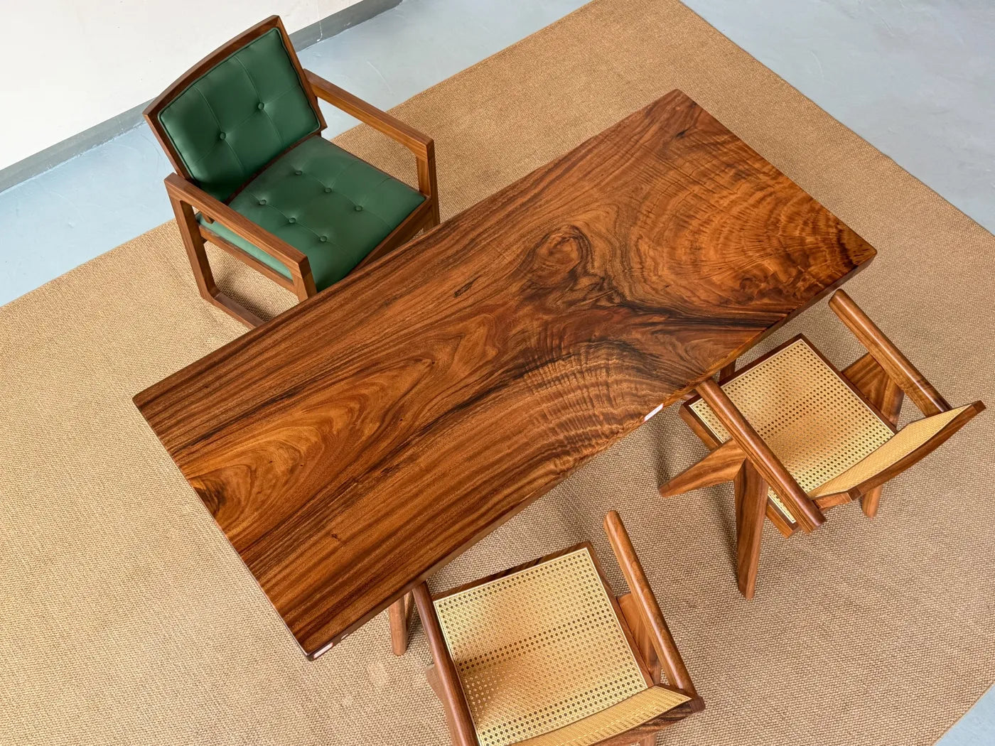 Factory Direct Large Solid Wood Slabs | Walnut & Black Walnut