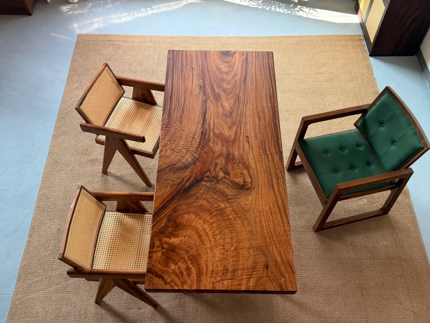 Factory Direct Large Solid Wood Slabs | Walnut & Black Walnut